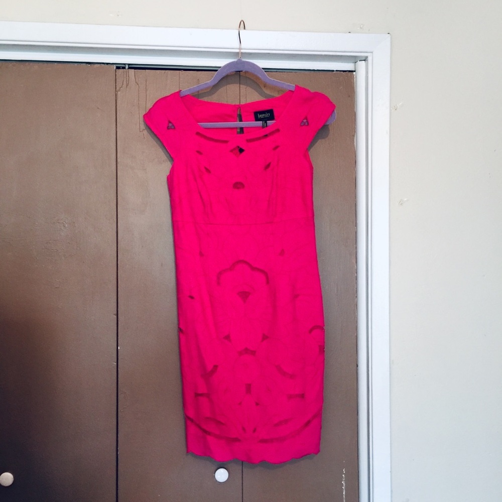 Pink Linen Dress - Picture 2 of 8